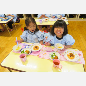 給食